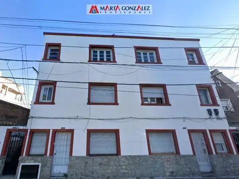 villa sarmiento tres ambientes a nuevo cerca de la estacion