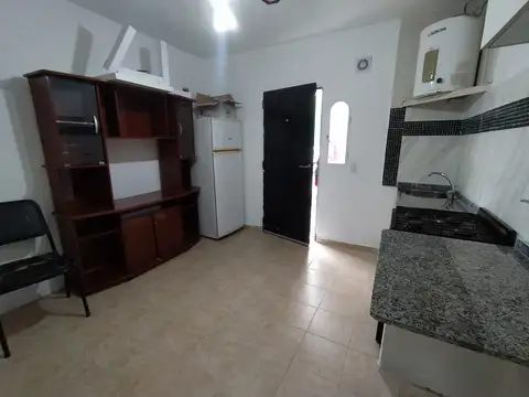 Depto Tipo Casa en Alquiler de 2 ambientes