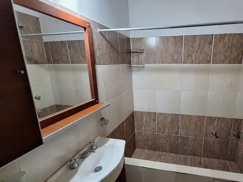 Depto Tipo Casa en Venta en Vicente Lopez, USD 107.000