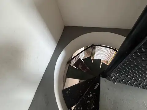 Hipólito Yrigoyen 8200