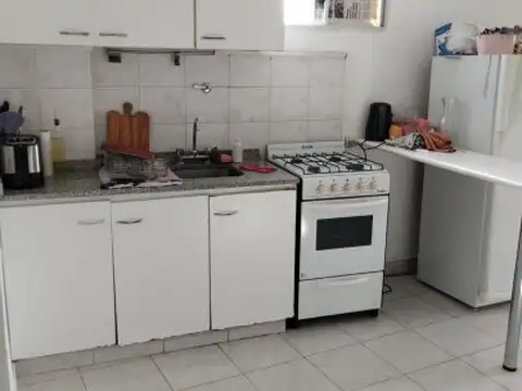 Se alquila un departamento monoambiente amplio con balcón - Palermo