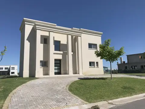 PUERTOS DEL LAGO,  CEIBOS  LOTE 144