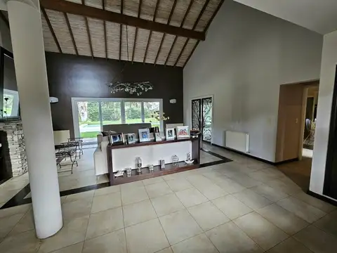 VENTA DE CASA EN COUNTRY SAN DIEGO MORENO