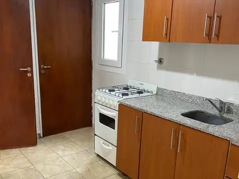 Alvear 2300, Piso 6