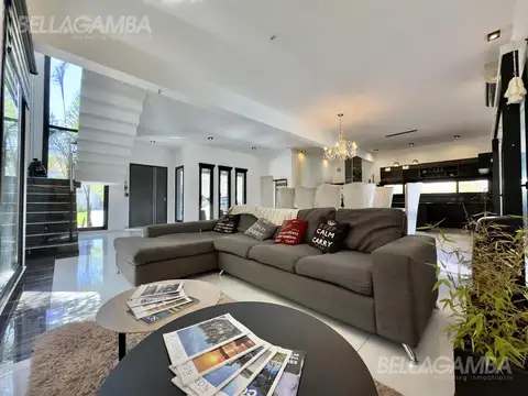 Casa en Alquiler de 4 dormitorios