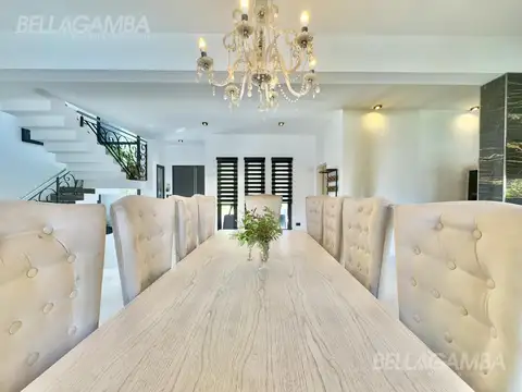 Casa en Alquiler al Oeste