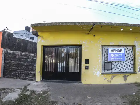 CASA A RECICLAR CON GALPÓN INTERNO