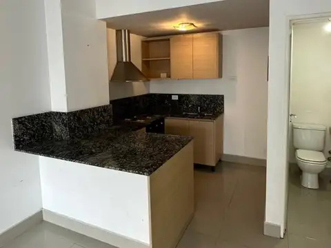 Avenida Juan Bautista Alberdi 800