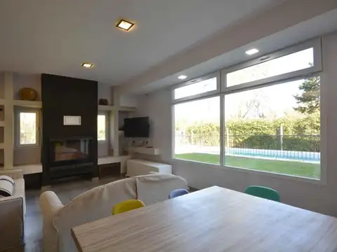 Casa en Venta en Villa de Mayo, USD 290.000