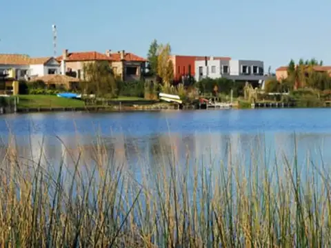 BARRIO CERRADO SANTA BÁRBARA
