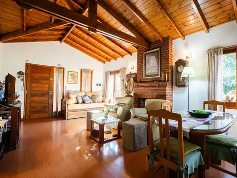 Casa 3 ambientes con 1 baño