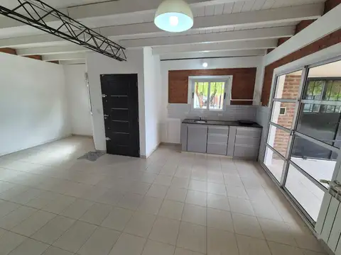 Departamento en Alquiler con 1 cocheras