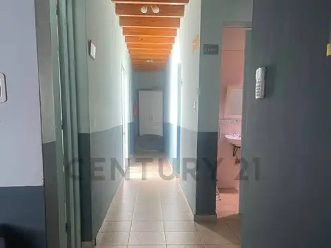 Tito Francia , Piso 0