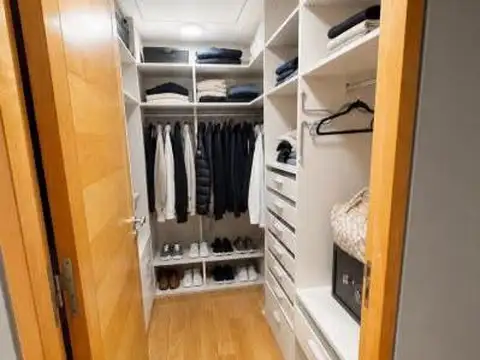 Departamento en Alquiler con 1 cocheras