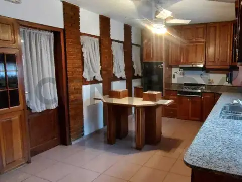 CRUZ VIDELA 100, Piso 0