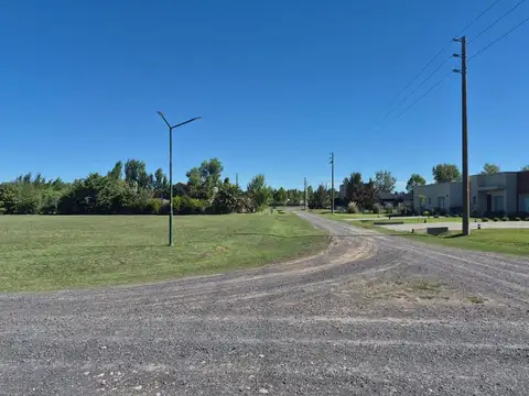 GRAN LOTE 2000m2 B° FINCAS DE SAN VICENTE GOLF