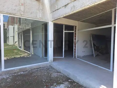 Av Olivos 800, Piso 0