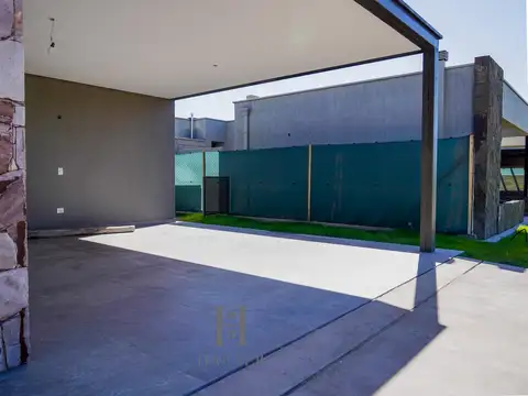 Casa en Venta en Carrodilla la Puntilla, USD 345.000