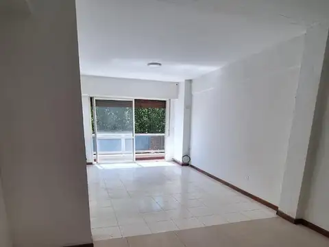 Departamento en Venta en Centro de Luján, USD 69.500
