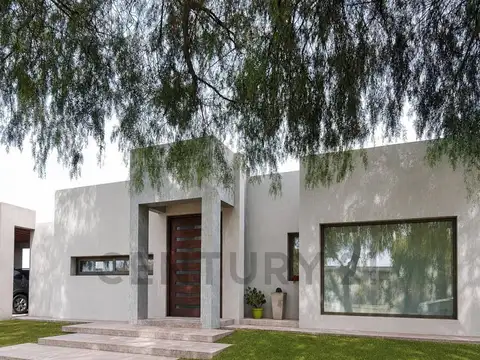 CASA EN VENTA EN VIÑAS DE TERRADA | 800 M² DE TERRENO | UNA PLANTA