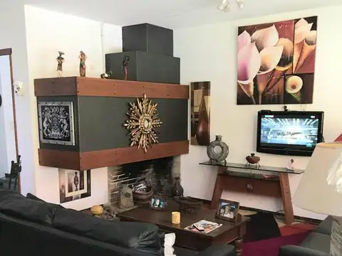 Casa en Alquiler Temporal en Playa Mansa, USD 12.000