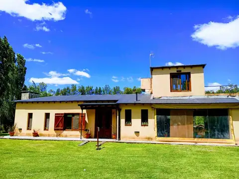 Quinta en Venta en Carlos Keen, USD 169.900