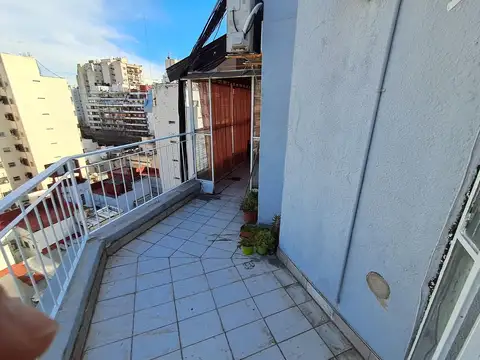 ALQUILER 3 AMBIENTES CON GRAN BALCON TERRAZA