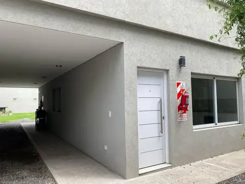 Depto Tipo Casa en Venta de 3 dormitorios