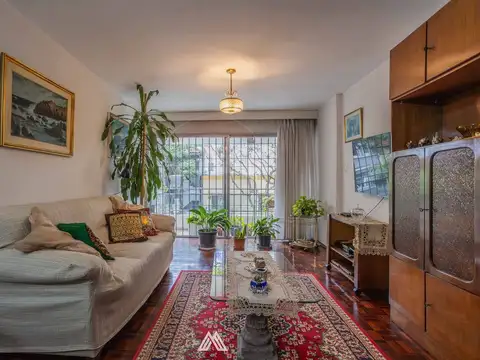 Dr. Jose Scoseria 2700