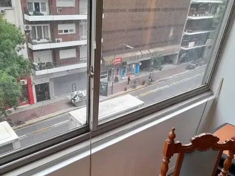 Oficina en Alquiler en Tribunales, $ 350.000