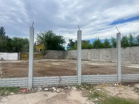 Terreno en Alquiler 35  mts Frente