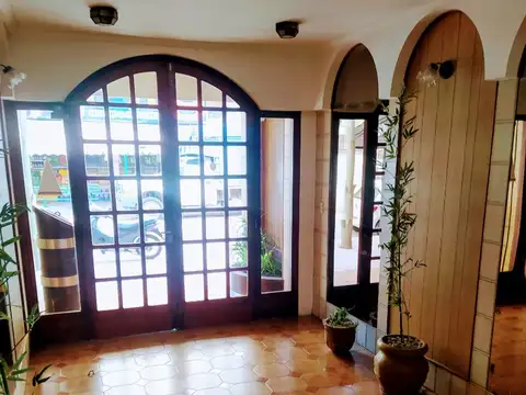 R Gutierrez 100, Piso 3