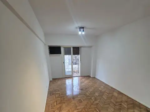 Manzoni 100, Piso 2
