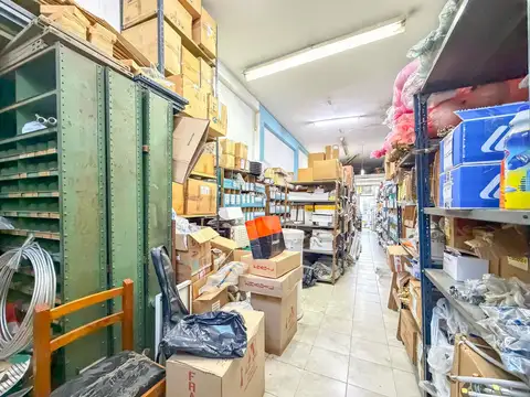 Venta Local comercial en Av Lope de Vega 80 mt2