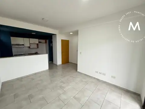Departamento en alquiler de 3 ambientes con cochera - San Martin