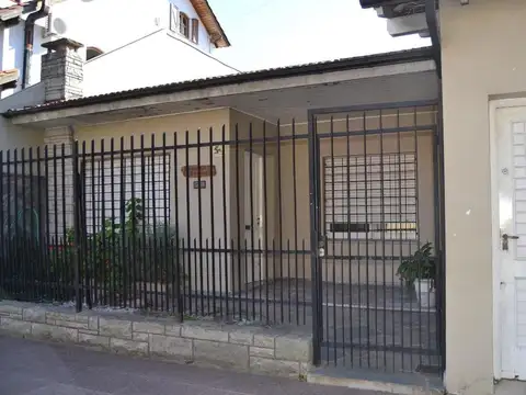 Casa en venta en 2 plantas con 5 dormitorios