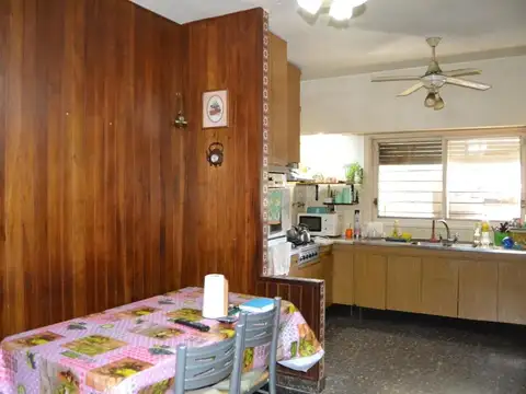 Casa en venta en 2 plantas con 5 dormitorios