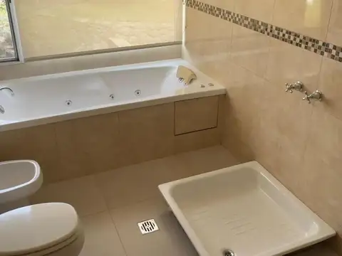 Casa en Venta en Rio Ceballos, USD 115.000