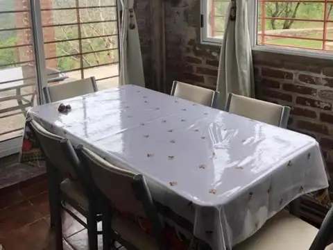 Casa 3 ambientes con 2 baños