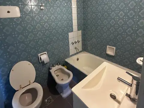 2 amb cfte amplio y uminoso cocina a nuevo baño completo