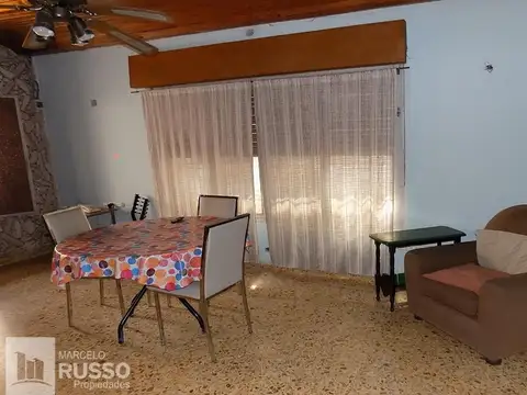 CASA c/ GALPÓN – PARQUE QUIRNO