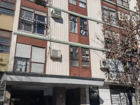 Humberto primo 2900, Monoambiente transformado en 2 ambiente