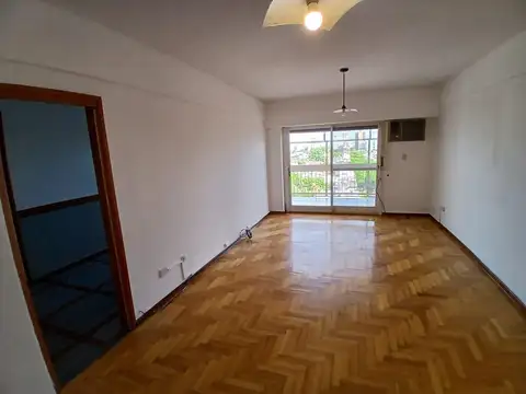 Departamento en venta 3 ambientes con cochera en Floresta