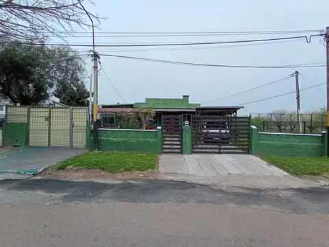 Venta de Padron con 3 Casas en Paso de la Arena  