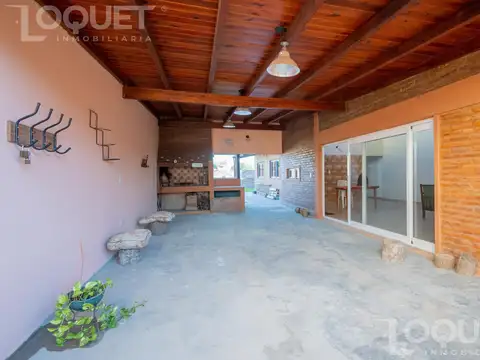 Casa en Venta en Ángel Gallardo, USD 88.000