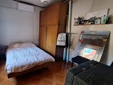 Depto Tipo Casa en Venta 44 años