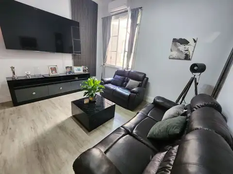 Depto Tipo Casa en Venta de 4 ambientes