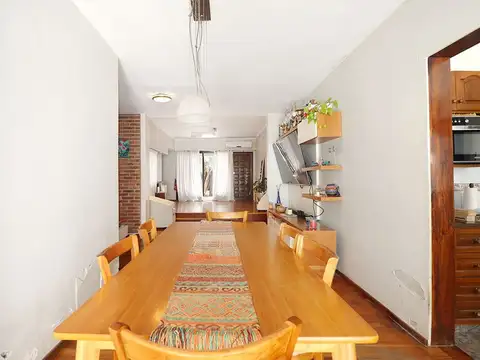 Casa 4 ambientes con 3 baños