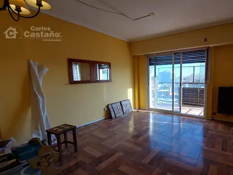 Exc. Sector, Depto. 2 Amb. con Balcón y Vista Panorámica