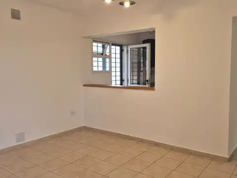 Alquiler Casa 2 dormitorios- B° Natania 65